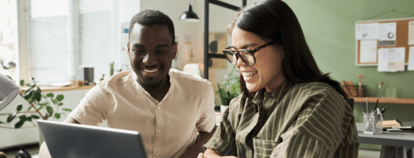 HR professionals reviewing and EOR comparison of the best EOR providers in 2026
