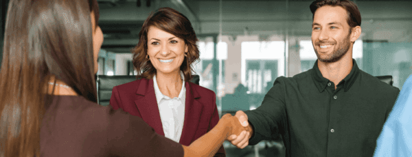 Choosing Between Automated Platforms and Human-Centric EORs in 2026