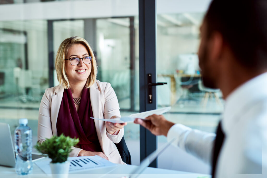 employee hired through contingent employer of record meeting with their manager